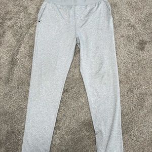 Men’s Vuori sweatpants size L